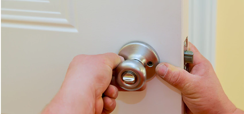 After-hours Locksmith For Lock And Key Installation in West Athens, CA