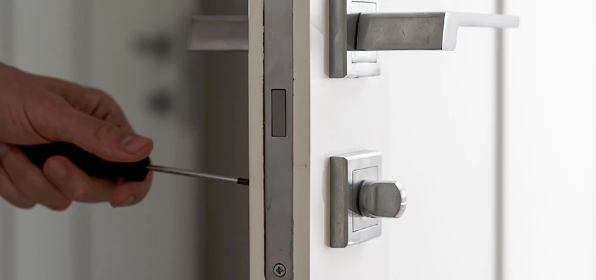 Key Programming Locksmith Open Now in West Athens, California